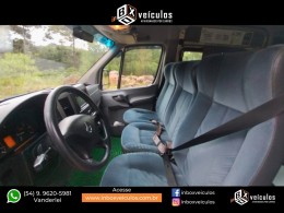 MERCEDES-BENZ - SPRINTER - 2014/2014 - Prata - R$ 184.900,00