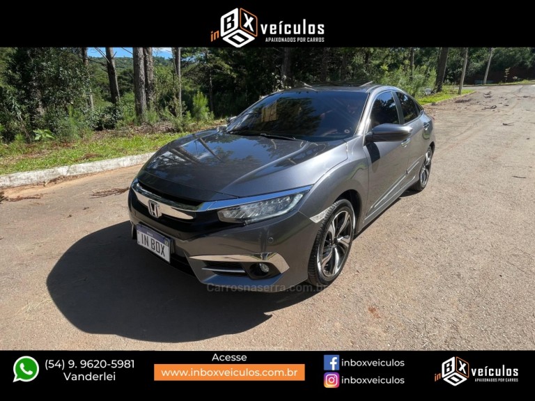 HONDA - CIVIC - 2016/2017 - Cinza - R$ 119.900,00