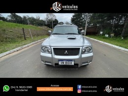 MITSUBISHI - PAJERO SPORT - 2006/2007 - Prata - R$ 47.900,00