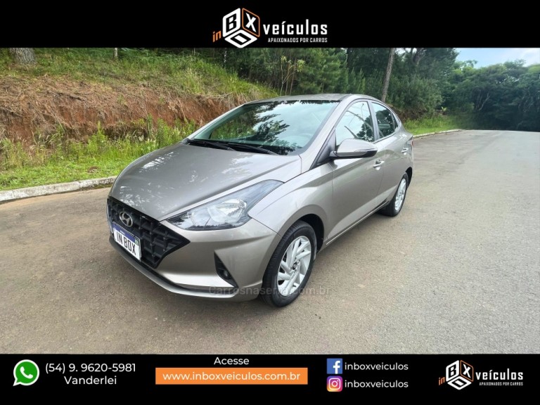 HYUNDAI - HB20S - 2021/2022 - Prata - R$ 72.900,00