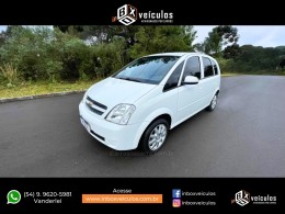 CHEVROLET - MERIVA - 2010/2011 - Branca - R$ 32.900,00