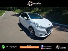 PEUGEOT - 208 - 2015/2016 - Branca - R$ 42.900,00