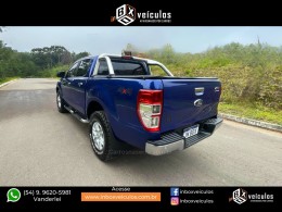 FORD - RANGER - 2012/2013 - Azul - R$ 104.900,00