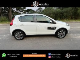 FIAT - PALIO - 2014/2014 - Branca - R$ 45.900,00