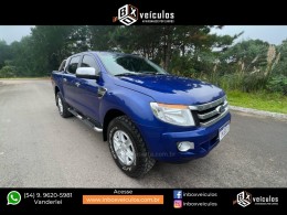 FORD - RANGER - 2012/2013 - Azul - R$ 104.900,00