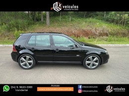 VOLKSWAGEN - GOLF - 2008/2009 - Preta - R$ 45.900,00