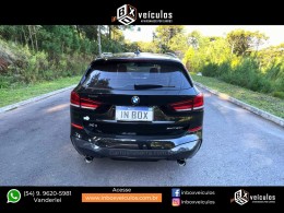 BMW - X1 - 2022/2022 - Preta - R$ 229.900,00