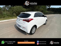 HYUNDAI - HB20 - 2014/2015 - Branca - R$ 47.900,00