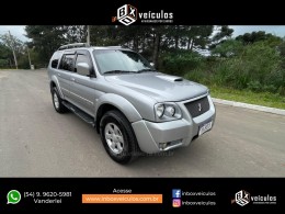 MITSUBISHI - PAJERO SPORT - 2006/2007 - Prata - R$ 47.900,00