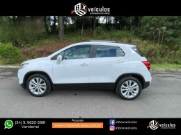 CHEVROLET - TRACKER - 2018/2018 - Branca - R$ 93.900,00