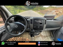 MERCEDES-BENZ - SPRINTER - 2014/2015 - Prata - R$ 169.900,00