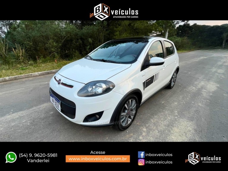 FIAT - PALIO - 2014/2014 - Branca - R$ 45.900,00