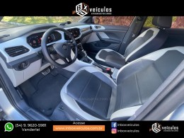 VOLKSWAGEN - T-CROSS - 2019/2020 - Prata - R$ 107.900,00