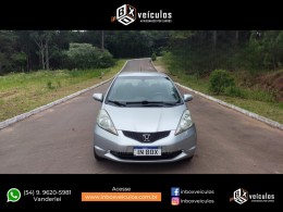 HONDA - FIT - 2009/2010 - Prata - R$ 42.900,00