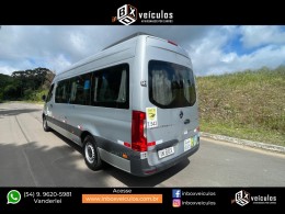 MERCEDES-BENZ - SPRINTER - 2021/2022 - Prata - R$ 259.900,00