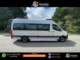 MERCEDES-BENZ - SPRINTER - 2021/2022 - Prata - R$ 259.900,00