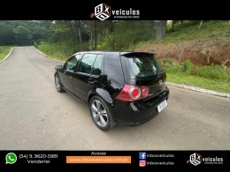 VOLKSWAGEN - GOLF - 2008/2009 - Preta - R$ 45.900,00