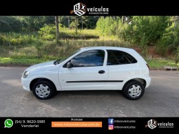 CHEVROLET - CELTA - 2011/2012 - Branca - R$ 24.900,00