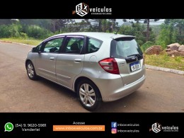 HONDA - FIT - 2009/2010 - Prata - R$ 42.900,00