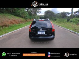 HYUNDAI - I30 CW - 2011/2012 - Preta - R$ 48.900,00