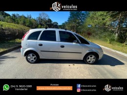 CHEVROLET - MERIVA - 2004/2004 - Prata - R$ 24.900,00