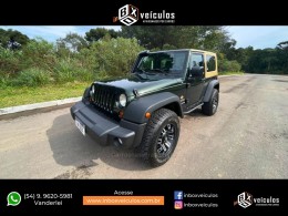 JEEP - WRANGLER - 2009/2010 - Verde - R$ 167.000,00