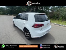 VOLKSWAGEN - GOLF - 2013/2014 - Branca - R$ 82.900,00