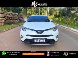 TOYOTA - RAV4 - 2018/2018 - Branca - R$ 127.900,00