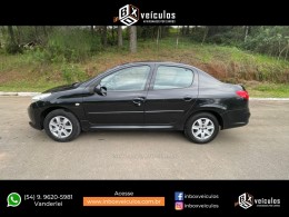 PEUGEOT - 207 - 2011/2012 - Preta - R$ 19.900,00