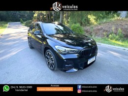 BMW - X1 - 2022/2022 - Preta - R$ 225.900,00