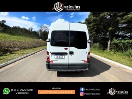 RENAULT - MASTER - 2012/2013 - Branca - R$ 105.900,00