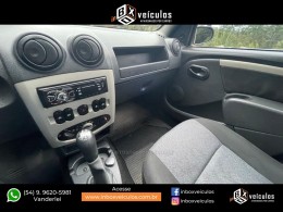 RENAULT - LOGAN - 2009/2009 - Preta - R$ 23.900,00