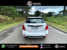 CHEVROLET - TRACKER - 2018/2018 - Branca - R$ 93.900,00