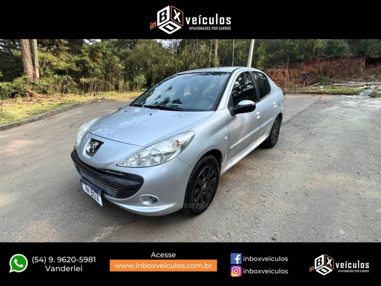 PEUGEOT - 207 - 2009/2009 - Prata - R$ 21.900,00