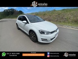 VOLKSWAGEN - GOLF - 2013/2014 - Branca - R$ 82.900,00