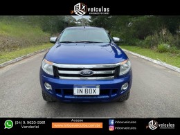 FORD - RANGER - 2012/2013 - Azul - R$ 104.900,00