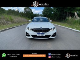 BMW - 330E - 2022/2022 - Branca - R$ 315.900,00