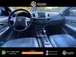 TOYOTA - HILUX - 2012/2012 - Preta - R$ 125.900,00