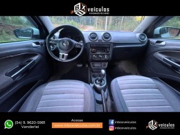 VOLKSWAGEN - VOYAGE - 2014/2014 - Branca - R$ 44.900,00