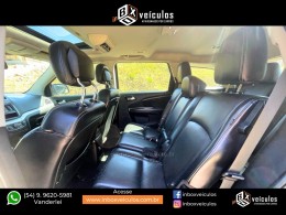 FIAT - FREEMONT - 2012/2012 - Preta - R$ 55.900,00