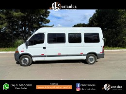 RENAULT - MASTER - 2012/2013 - Branca - R$ 105.900,00