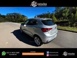 FIAT - ARGO - 2022/2023 - Prata - R$ 66.900,00