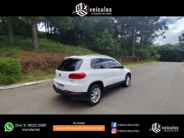 VOLKSWAGEN - TIGUAN - 2011/2012 - Branca - R$ 64.900,00