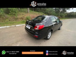 PEUGEOT - 207 - 2011/2012 - Preta - R$ 19.900,00