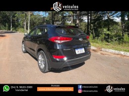 HYUNDAI - TUCSON - 2020/2021 - Preta - R$ 120.900,00