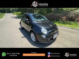 FIAT - 500 - 2013/2014 - Preta - R$ 51.900,00