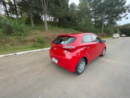 HYUNDAI - HB20 - 2013/2013 - Vermelha - R$ 39.900,00