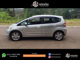 HONDA - FIT - 2009/2010 - Prata - R$ 42.900,00