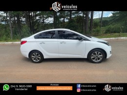 HYUNDAI - HB20S - 2014/2015 - Branca - R$ 53.900,00