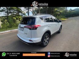 TOYOTA - RAV4 - 2018/2018 - Branca - R$ 127.900,00